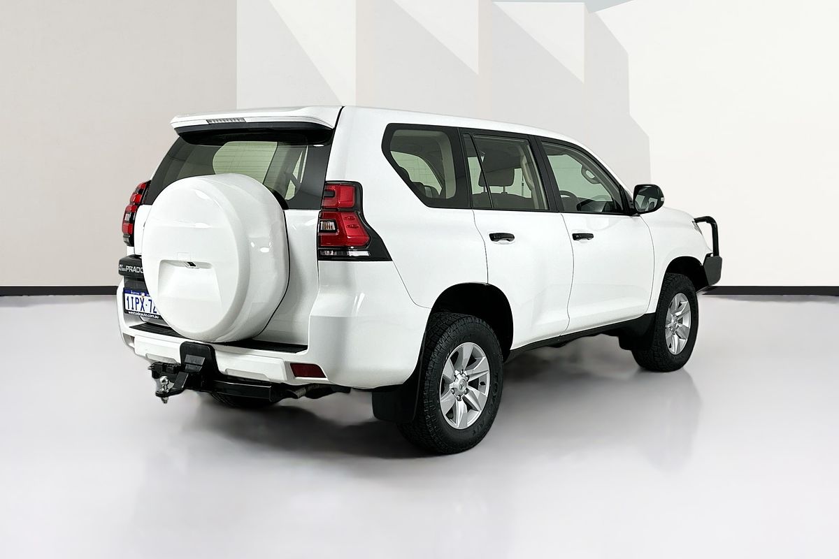 2017 Toyota LANDCRUISER GX GDJ150R