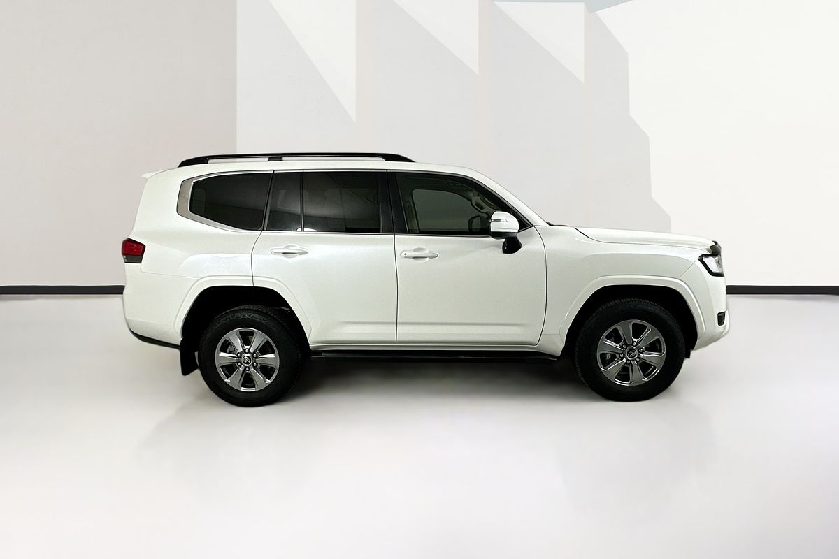 2022 Toyota LANDCRUISER LC300 VX (4x4) FJA300R
