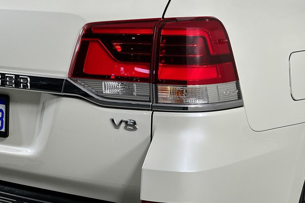 2020 Toyota LANDCRUISER LC200 SAHARA (4x4) VDJ200R