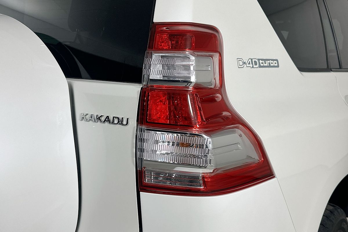 2017 Toyota Landcruiser PRADO KAKADU (4x4) GDJ150R MY17