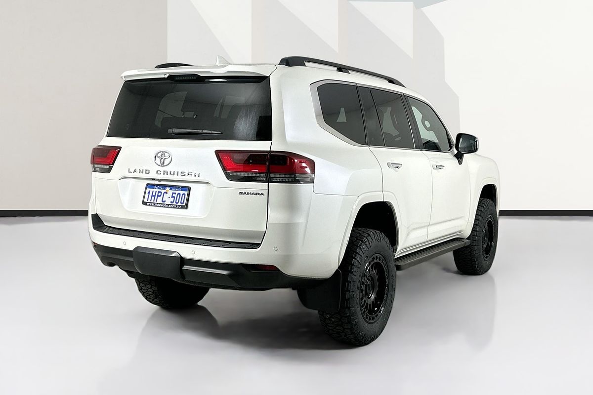 2022 Toyota Landcruiser LC300 SAHARA (4x4) FJA300R