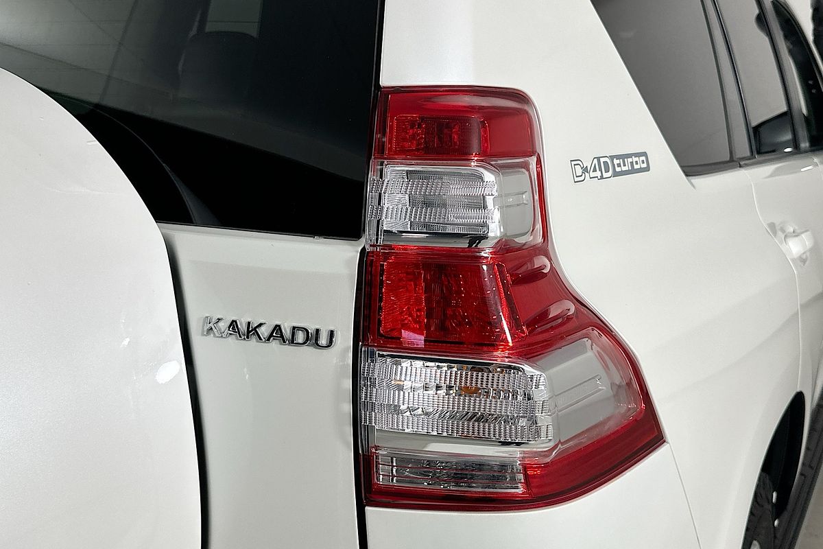 2017 Toyota Landcruiser PRADO KAKADU (4x4) GDJ150R MY16
