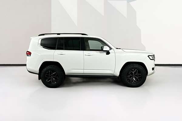 2024 Toyota LANDCRUISER LC300 VX (4x4) FJA300R