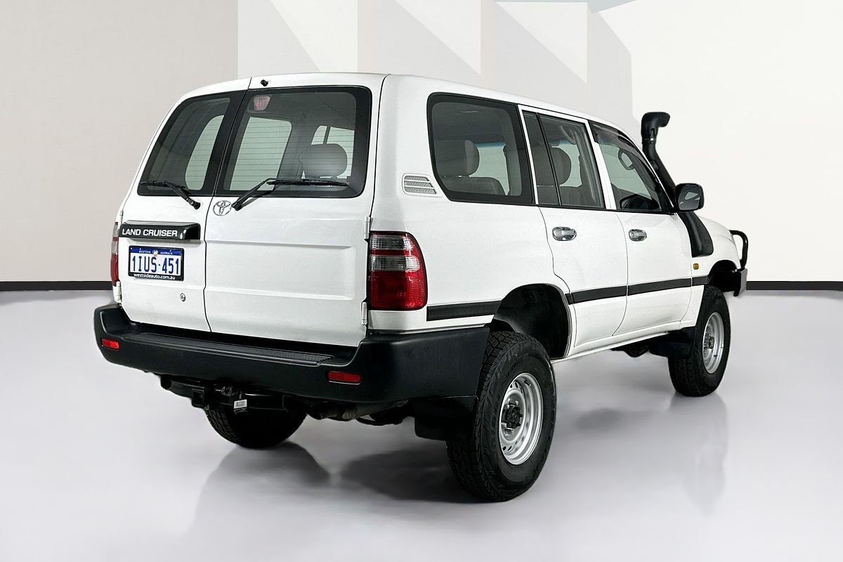 2003 Toyota LANDCRUISER (4x4) HZJ105R