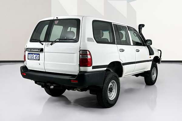 2003 Toyota LANDCRUISER (4x4) HZJ105R