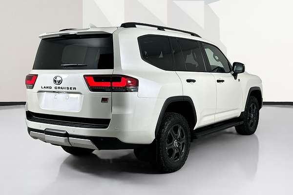 2023 Toyota LANDCRUISER LC300 GR-S (4x4) FJA300R