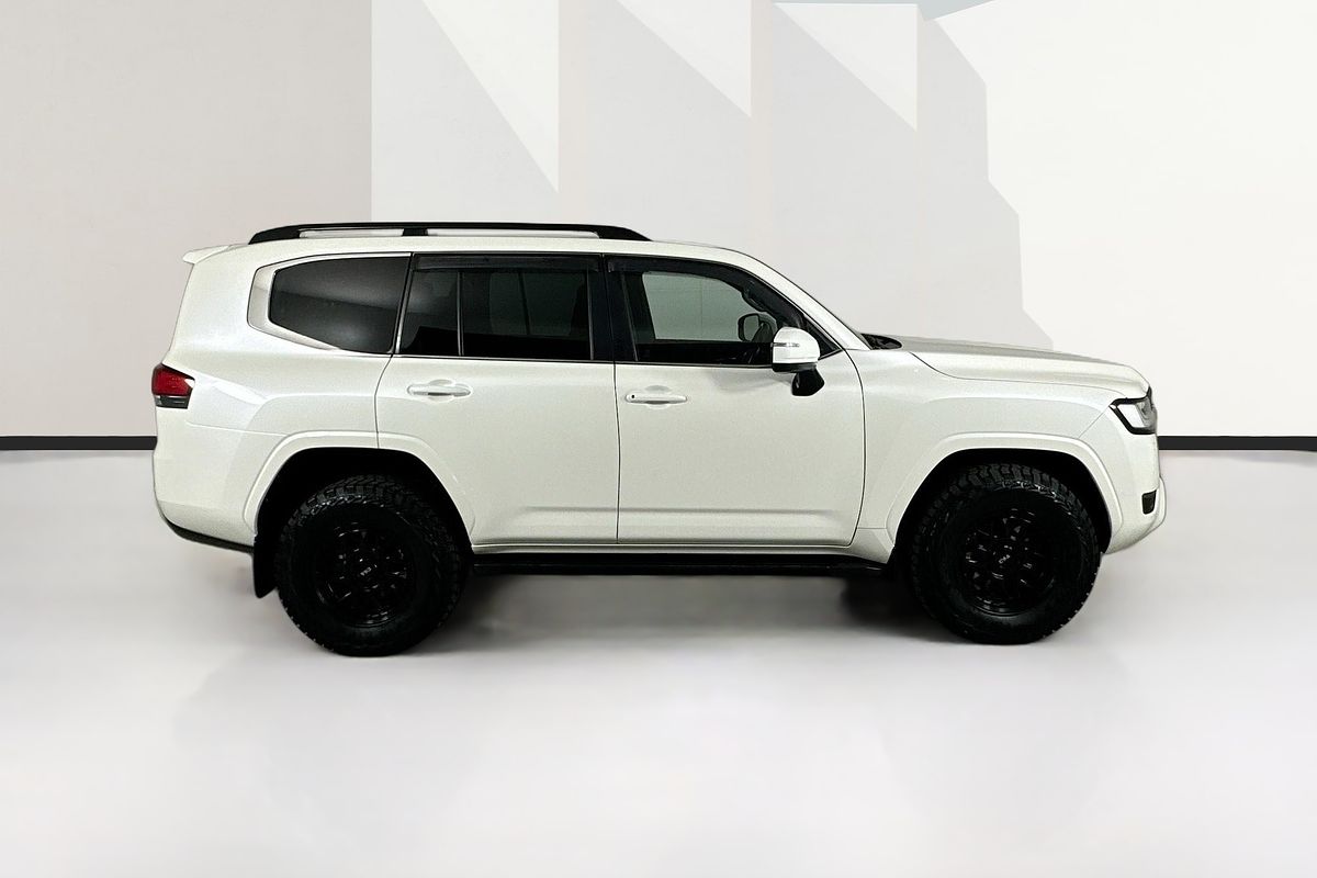2023 Toyota Landcruiser LC300 VX (4x4) FJA300R