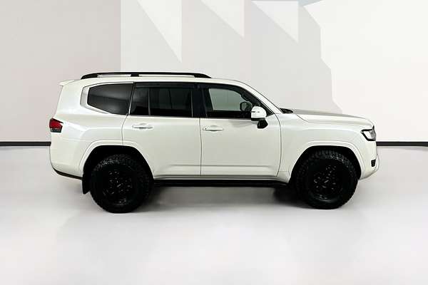 2023 Toyota Landcruiser LC300 VX (4x4) FJA300R
