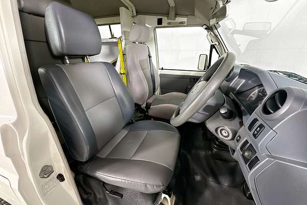 2016 Toyota Landcruiser WORKMATE (4x4) 3 SEAT VDJ78R MY12 UPDATE
