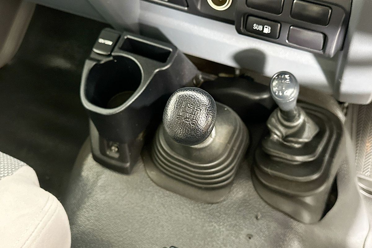 2016 Toyota Landcruiser WORKMATE (4x4) 3 SEAT VDJ78R MY12 UPDATE