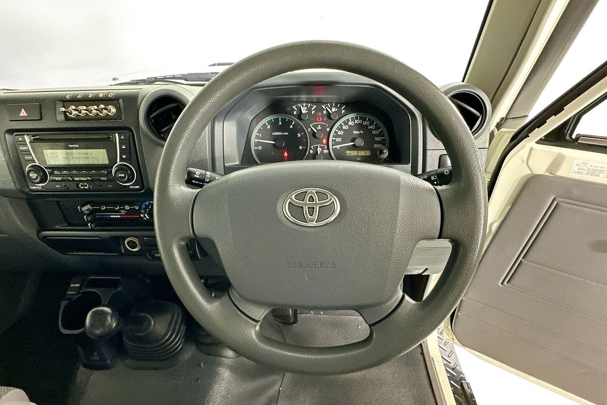 2016 Toyota Landcruiser WORKMATE (4x4) 3 SEAT VDJ78R MY12 UPDATE