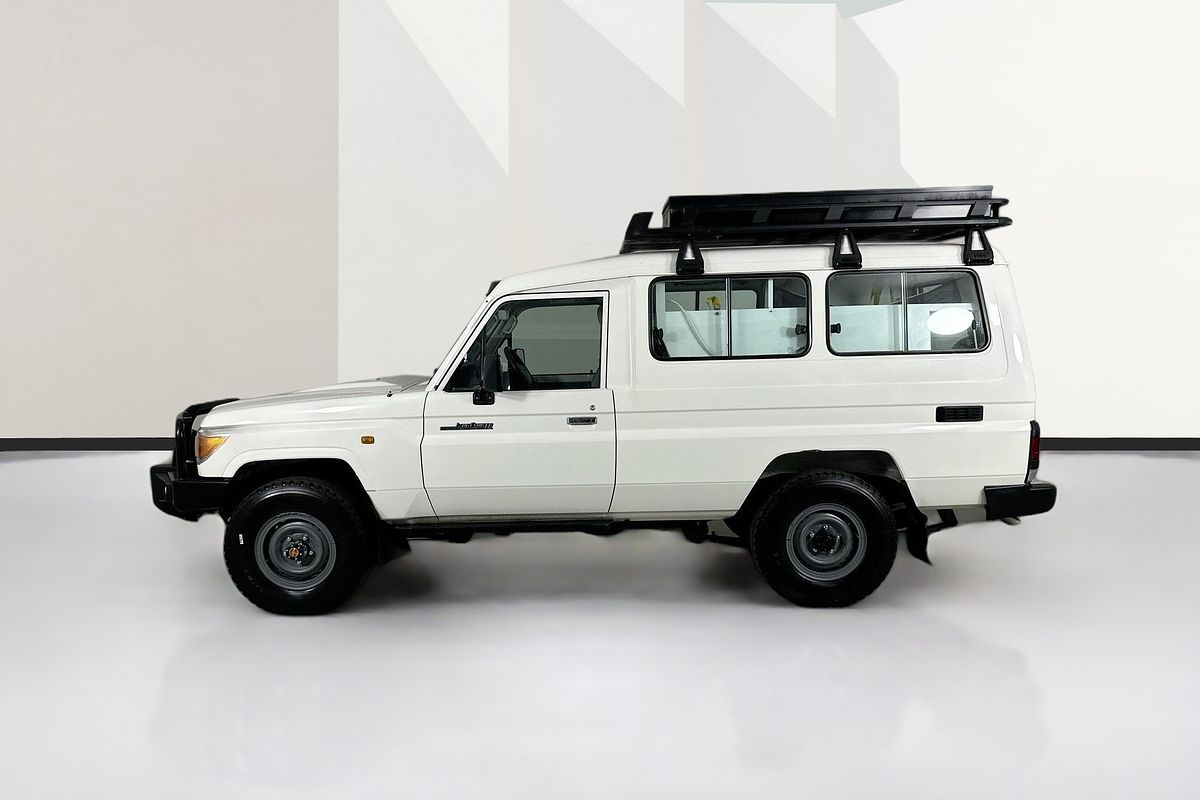 2016 Toyota Landcruiser WORKMATE (4x4) 3 SEAT VDJ78R MY12 UPDATE