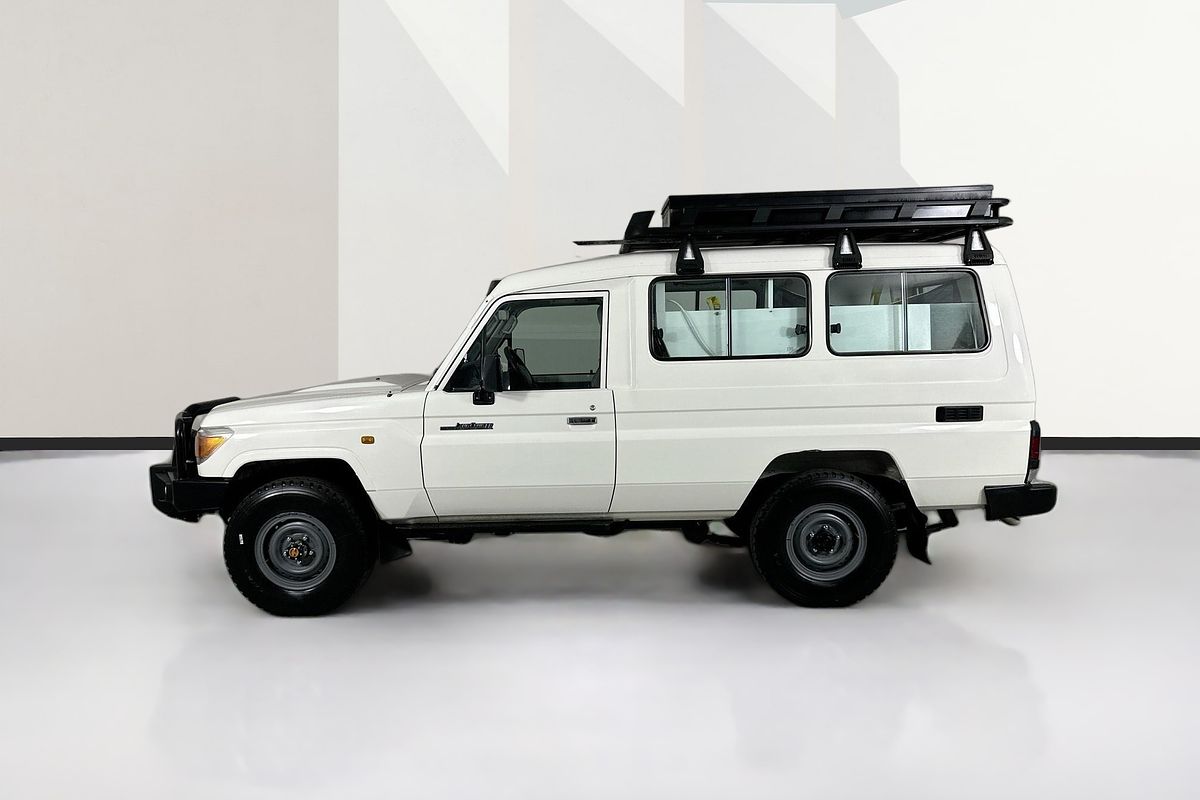 2016 Toyota Landcruiser WORKMATE (4x4) 3 SEAT VDJ78R MY12 UPDATE