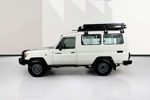 2016 Toyota Landcruiser WORKMATE (4x4) 3 SEAT VDJ78R MY12 UPDATE