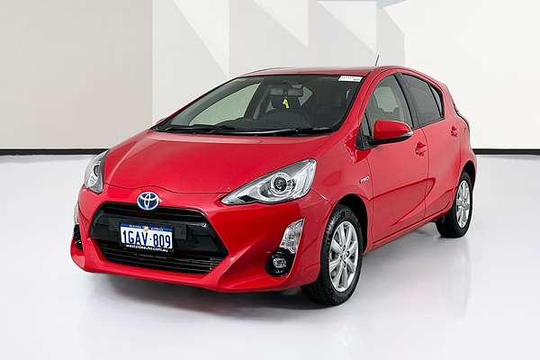 2016 Toyota PRIUS-C HYBRID NHP10R MY15
