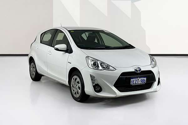 2016 Toyota Prius HYBRID NHP10R MY15