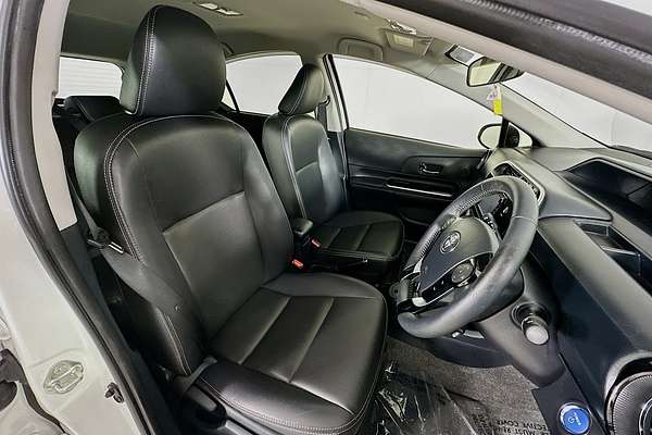 2018 Toyota Prius HYBRID NHP10R MY17
