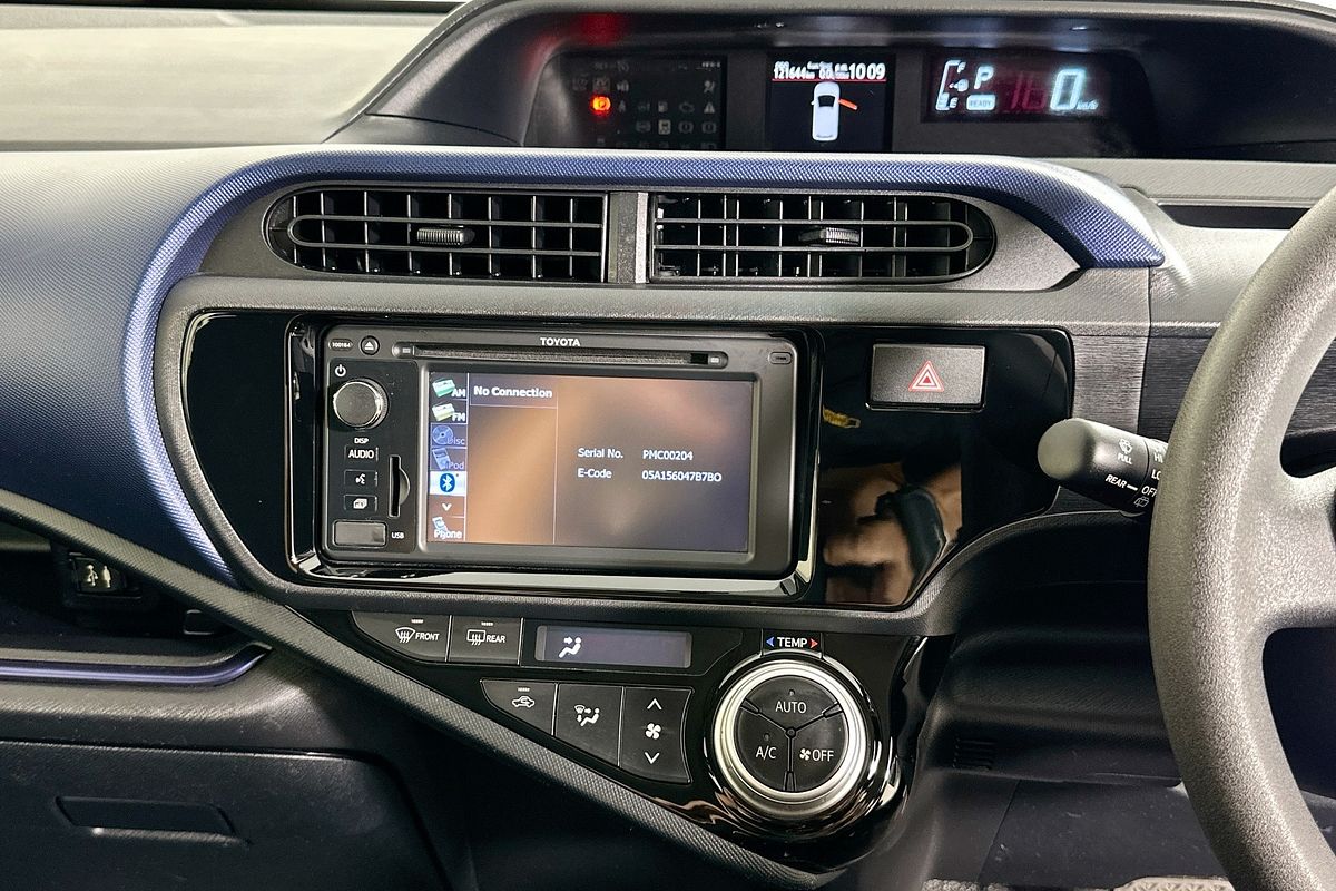 2016 Toyota Prius HYBRID NHP10R MY15