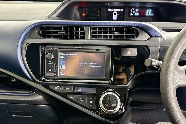 2016 Toyota Prius HYBRID NHP10R MY15