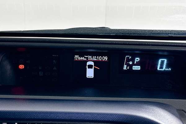 2016 Toyota Prius HYBRID NHP10R MY15