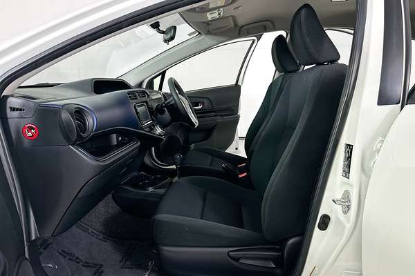 2016 Toyota Prius HYBRID NHP10R MY15