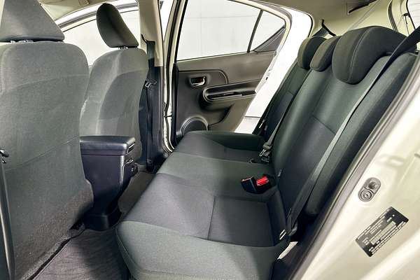 2016 Toyota Prius HYBRID NHP10R MY15