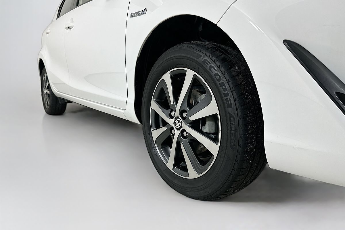 2018 Toyota Prius HYBRID NHP10R MY17
