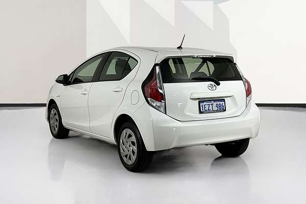 2016 Toyota Prius HYBRID NHP10R MY15