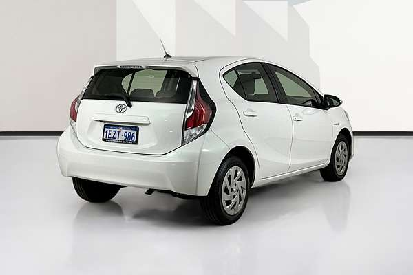 2016 Toyota Prius HYBRID NHP10R MY15