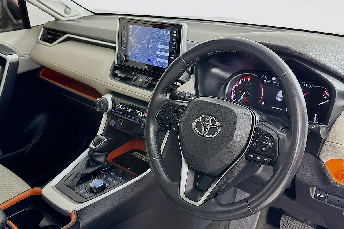 2021 Toyota RAV4 EDGE (AWD) AXAA54R