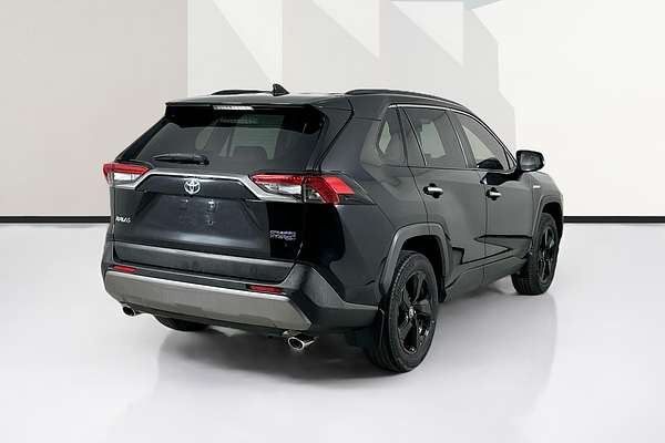2021 Toyota RAV4 CRUISER (2WD) HYBRID AXAH52R