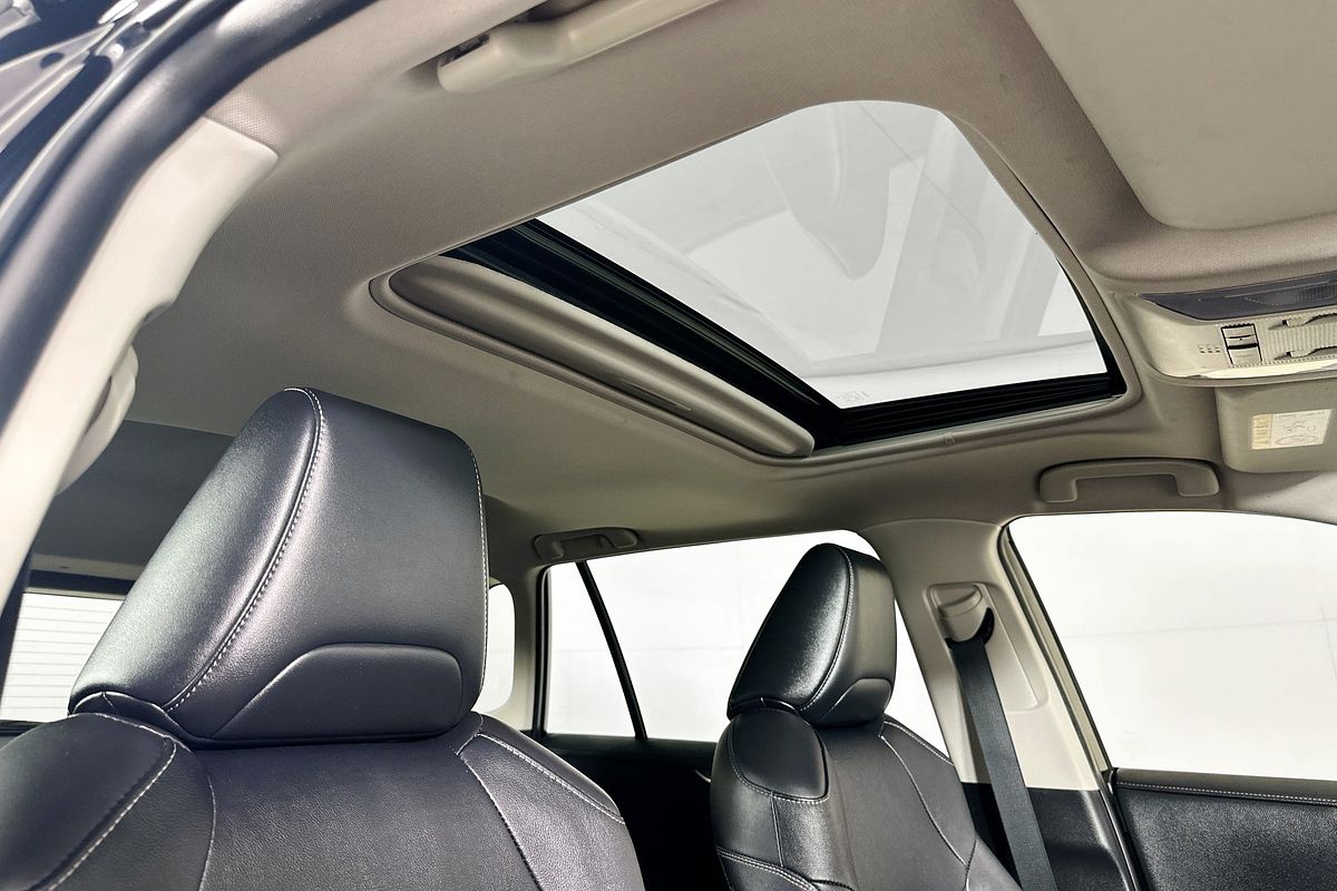 2021 Toyota RAV4 CRUISER (2WD) HYBRID AXAH52R