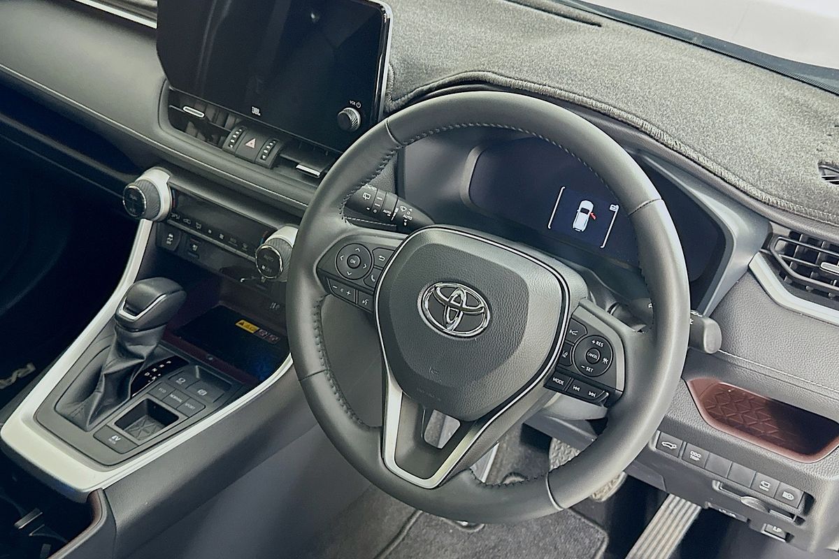 2024 Toyota RAV4 CRUISER (2WD) HYBRID AXAH52R