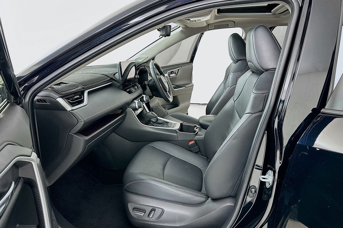 2024 Toyota RAV4 CRUISER (2WD) HYBRID AXAH52R