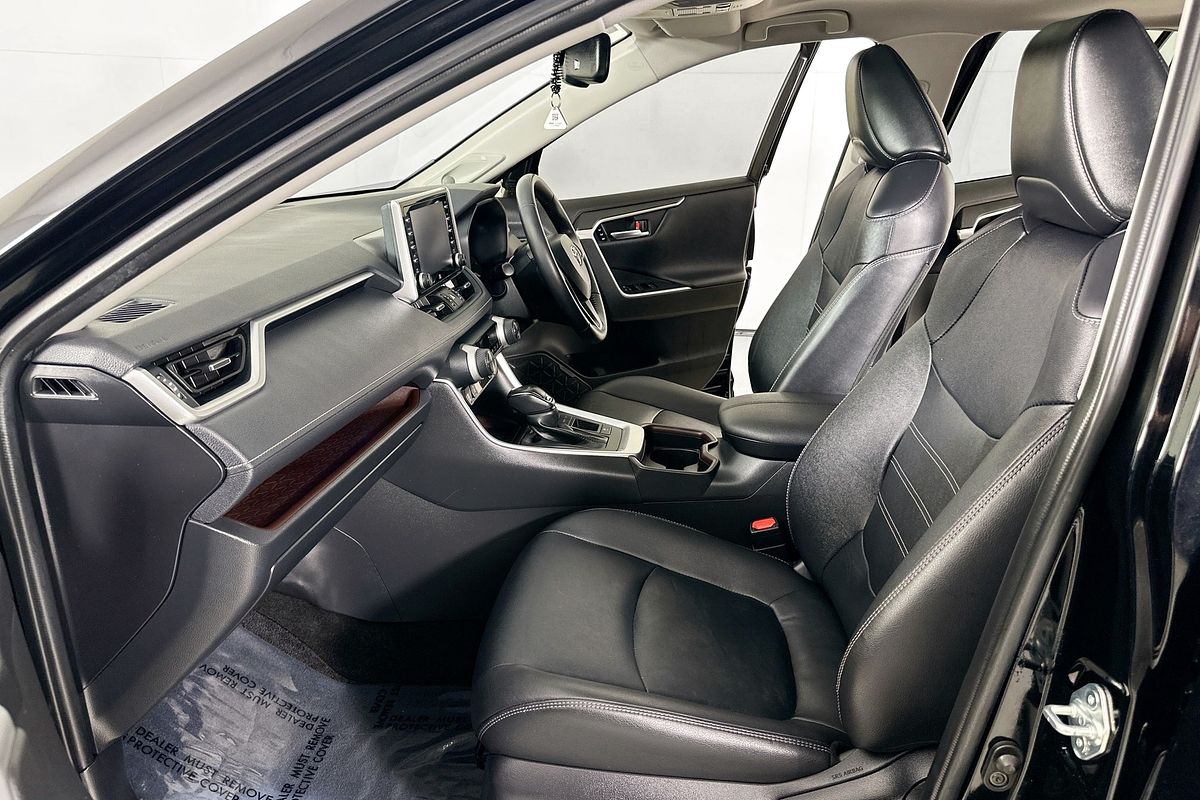2021 Toyota RAV4 CRUISER (2WD) HYBRID AXAH52R