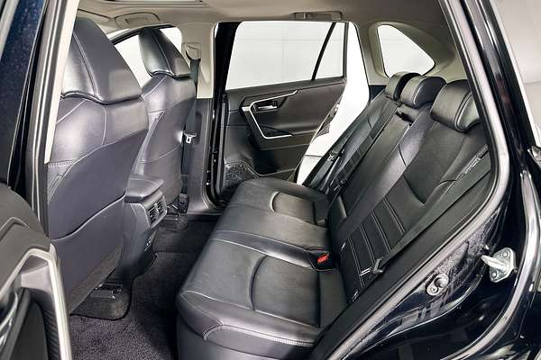 2021 Toyota RAV4 CRUISER (2WD) HYBRID AXAH52R