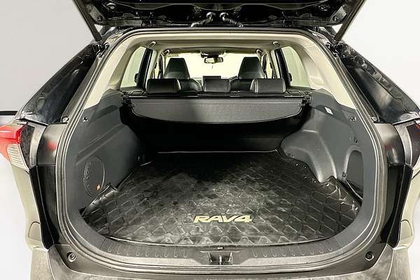 2021 Toyota RAV4 CRUISER (2WD) HYBRID AXAH52R