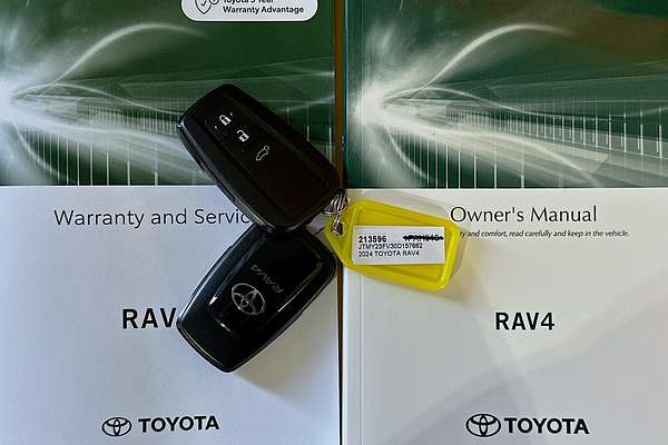 2024 Toyota RAV4 CRUISER (2WD) HYBRID AXAH52R