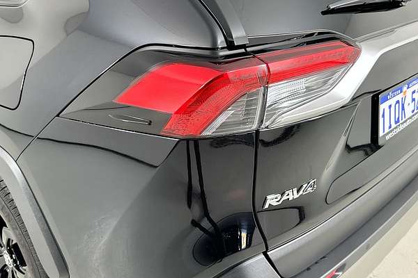 2024 Toyota RAV4 CRUISER (2WD) HYBRID AXAH52R