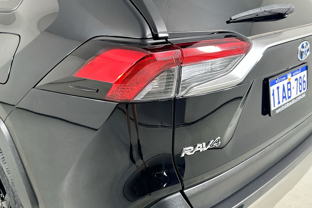 2023 Toyota RAV4 CRUISER (2WD) HYBRID AXAH52R