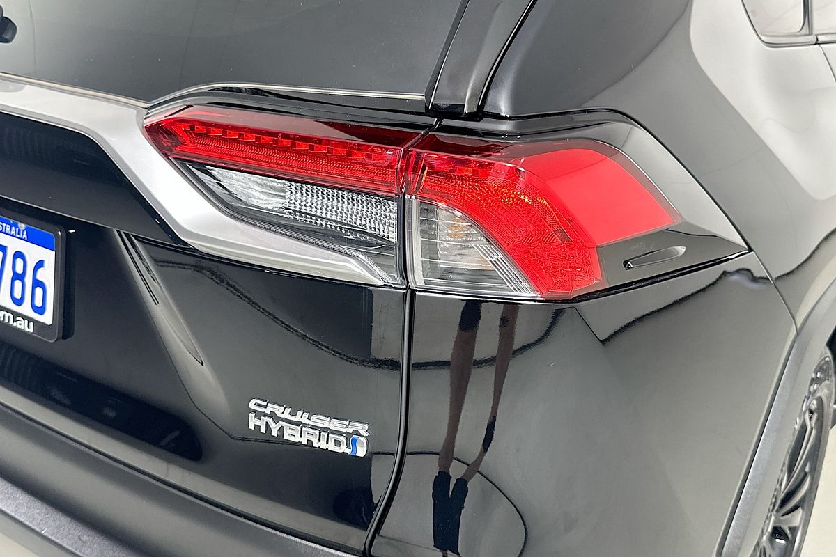 2023 Toyota RAV4 CRUISER (2WD) HYBRID AXAH52R