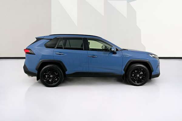 2022 Toyota RAV4 CRUISER (2WD) HYBRID AXAH52R
