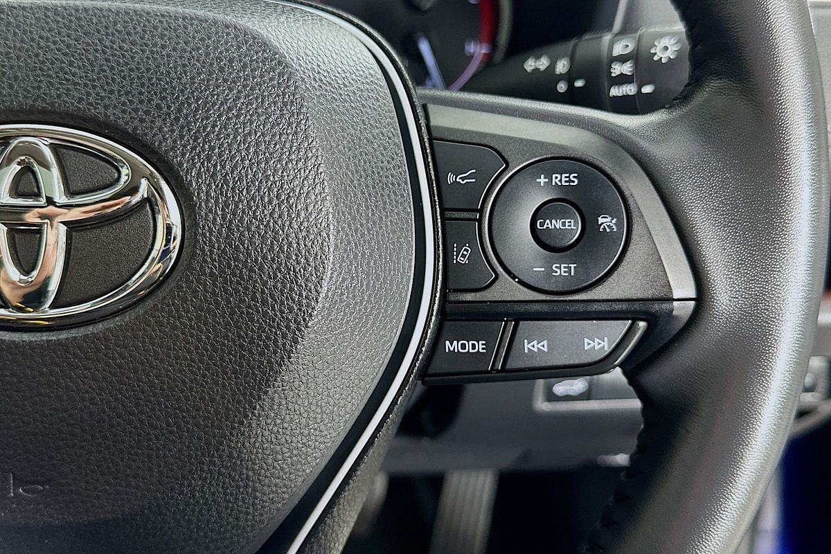 2022 Toyota RAV4 CRUISER (2WD) MXAA52R