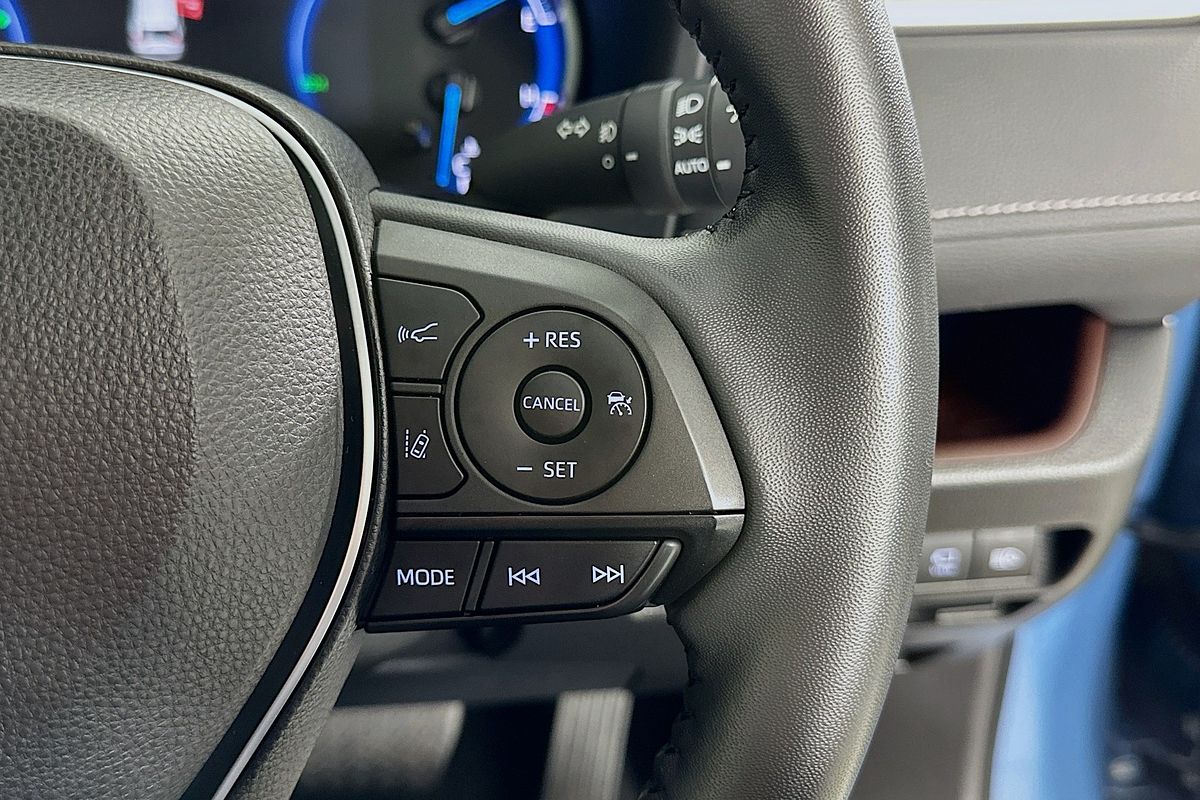 2022 Toyota RAV4 CRUISER (2WD) HYBRID AXAH52R