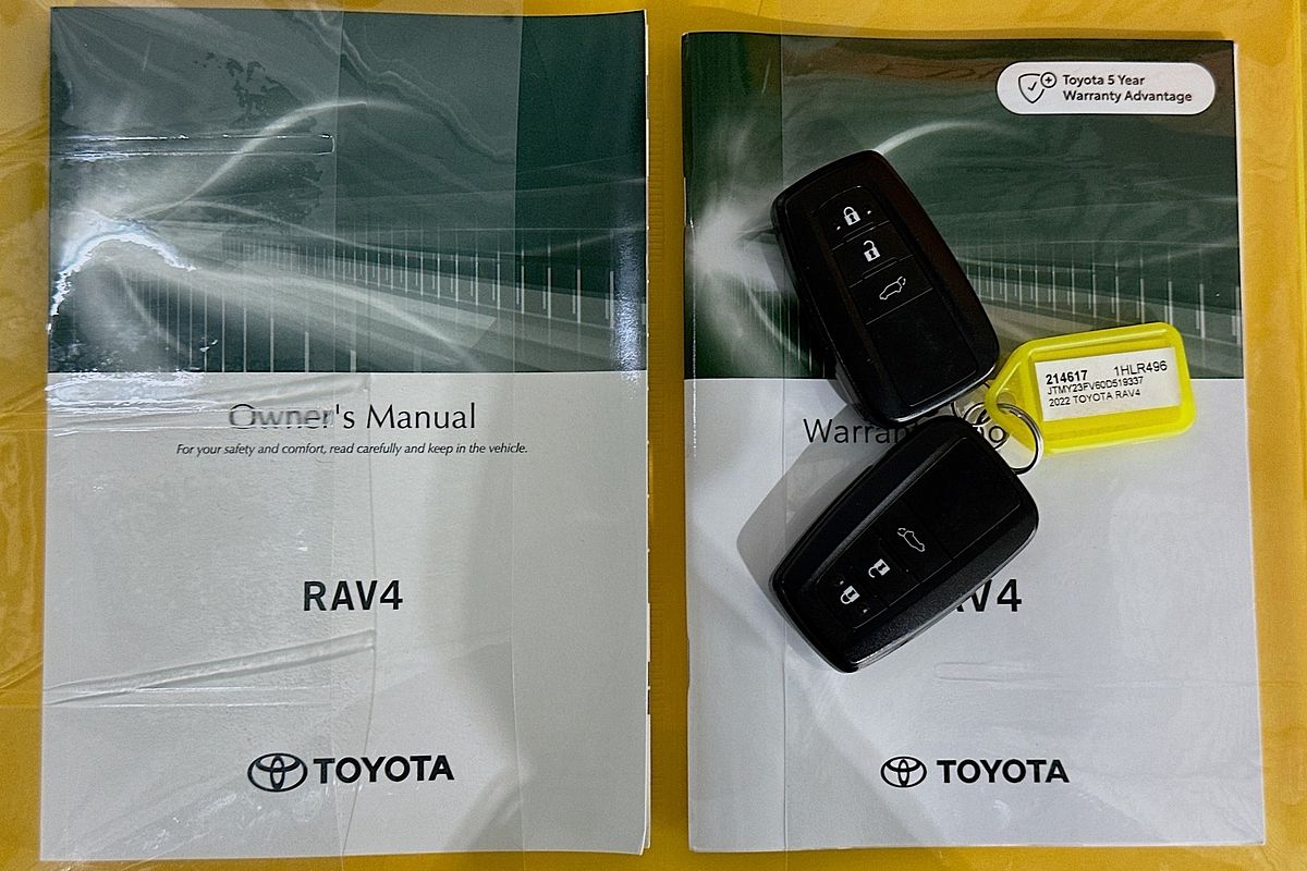 2022 Toyota RAV4 CRUISER (2WD) HYBRID AXAH52R