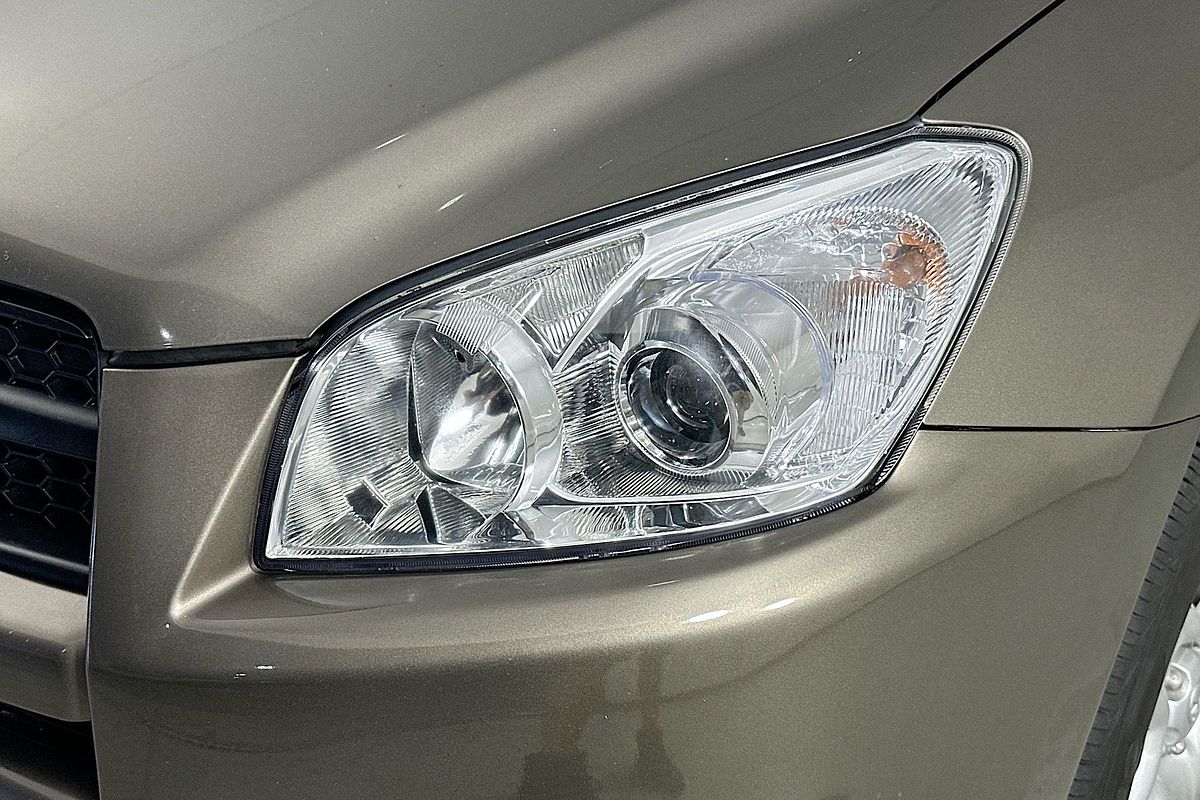 2011 Toyota RAV4 CV (2WD) ACA38R