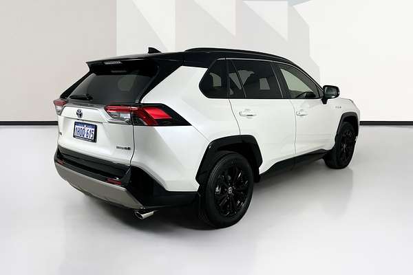 2022 Toyota RAV4 XSE (2WD) HYBRID PREMIUM PAINT AXAH52R