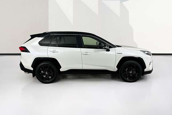 2022 Toyota RAV4 XSE (2WD) HYBRID PREMIUM PAINT AXAH52R