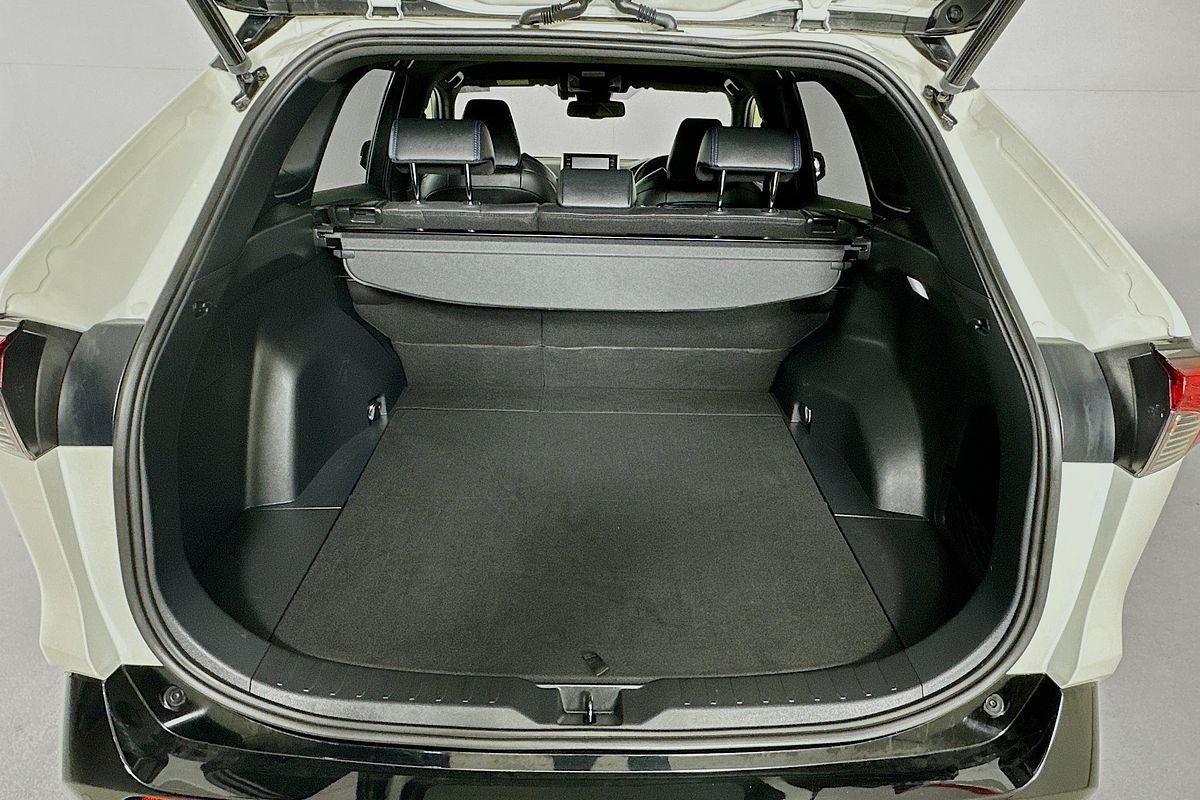 2022 Toyota RAV4 XSE (2WD) HYBRID PREMIUM PAINT AXAH52R