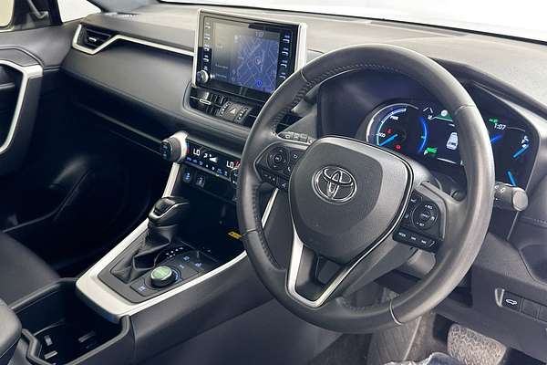 2022 Toyota RAV4 XSE (AWD) HYBRID PREMIUM PAINT AXAH54R